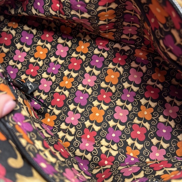 Vera Bradley floral hand bag Suzani print - Picture 2 of 4